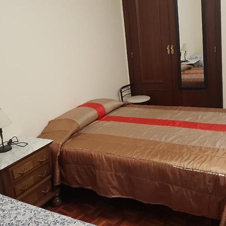 Apartamentos Salamanca Puerta Zamora, Centro, Wifi Con Salon Y 2 Dormitorios, Parking Exterior foto